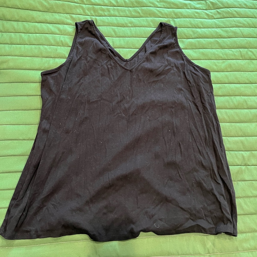 ⚪️Lane Bryant Black V-Neck Tank Top